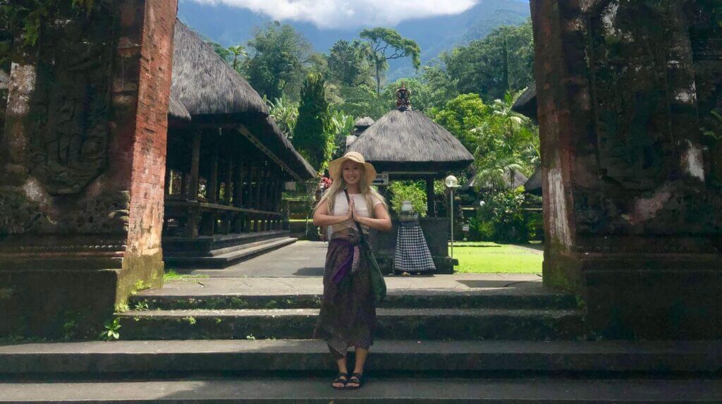 Phi Dang in front of the Batu Karu Temple in Bali